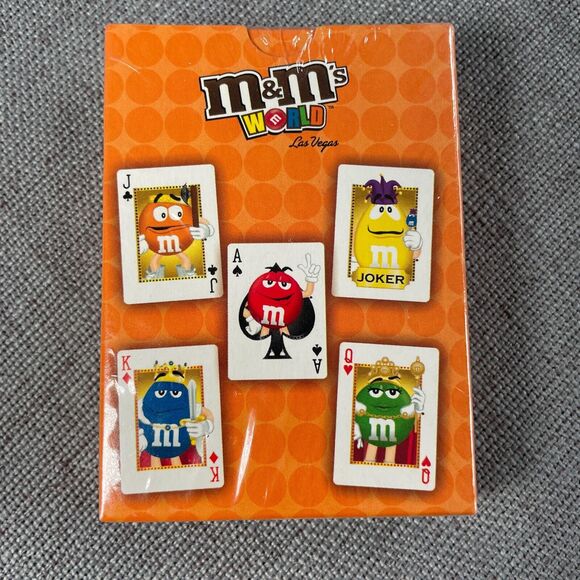 M&M's World Las Vegas Playing Cards 2011 Collectible Factory Sealed - Picture 2 of 6
